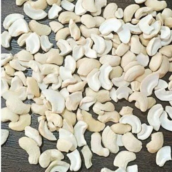 Cashew 4 halves | ಗೋಡಂಬಿ 4 ಭಾಗಗಳು